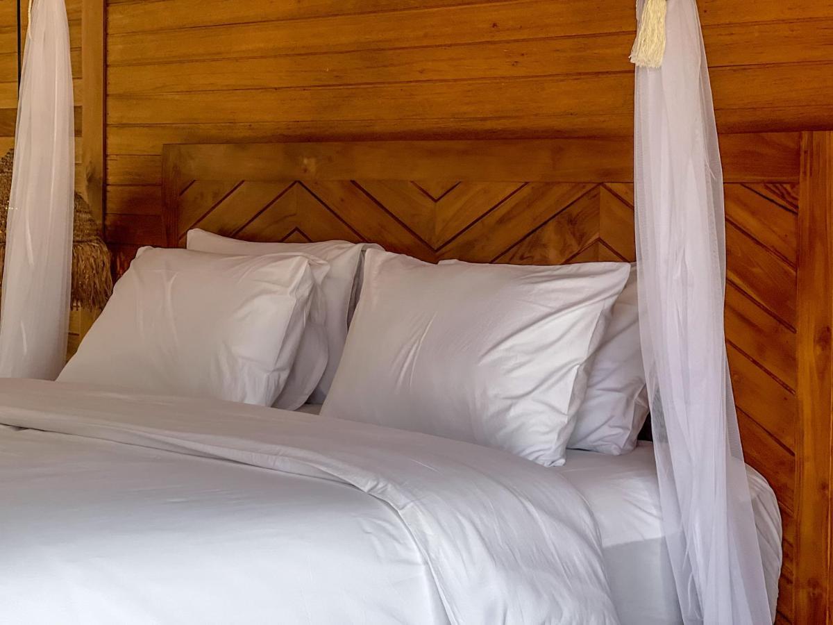 Diamond Beach Villas Tanglad Екстериор снимка