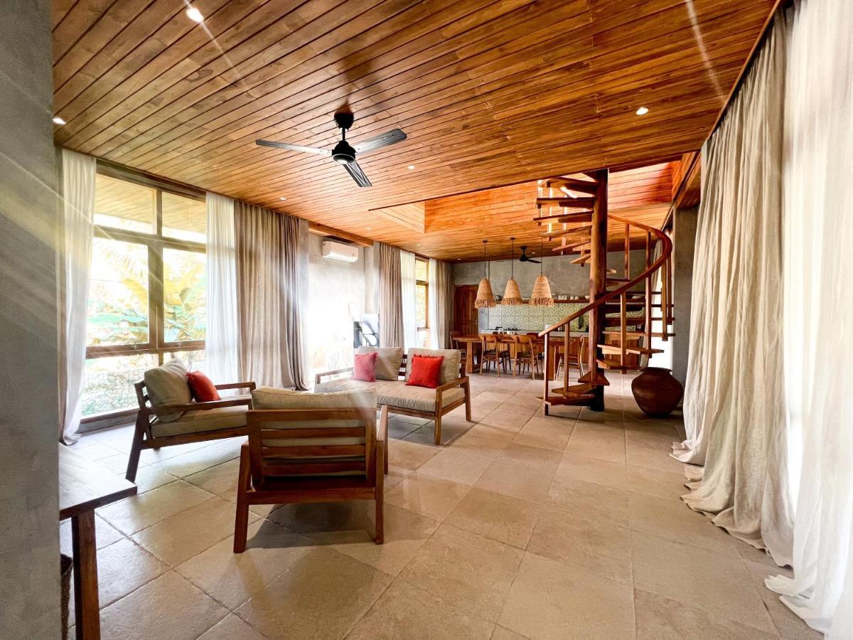 Diamond Beach Villas Tanglad Екстериор снимка